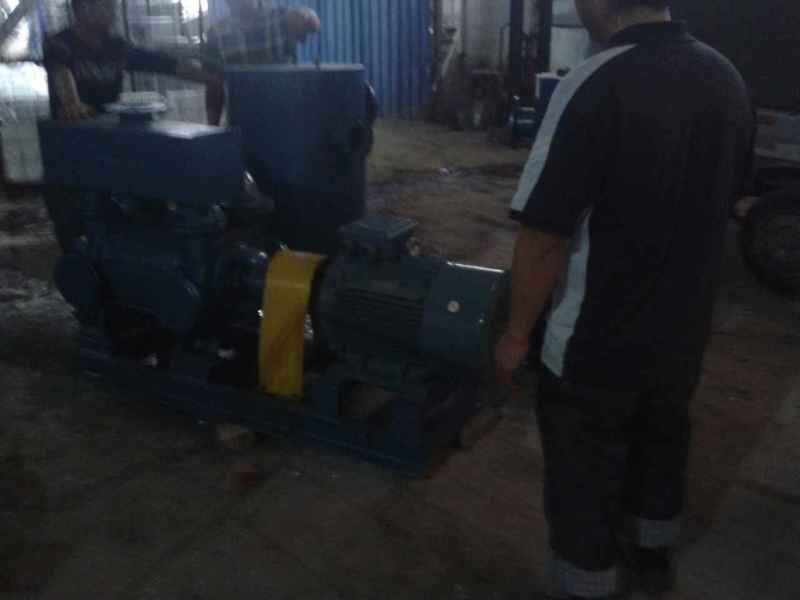 廣潤泡沫廠收貨現(xiàn)場 廣潤泡沫廠收貨現(xiàn)場